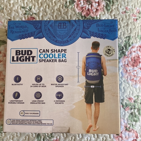 Budlight Can Shape Cooler Speaker Bag - Picture 5 of 6